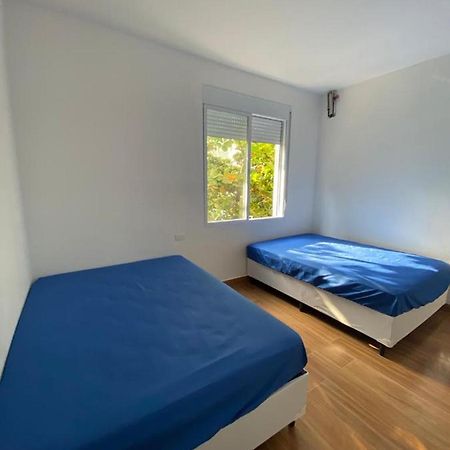 Apartamento Guaruja Pitangueiras 50 Metros Da Praia. Zewnętrze zdjęcie